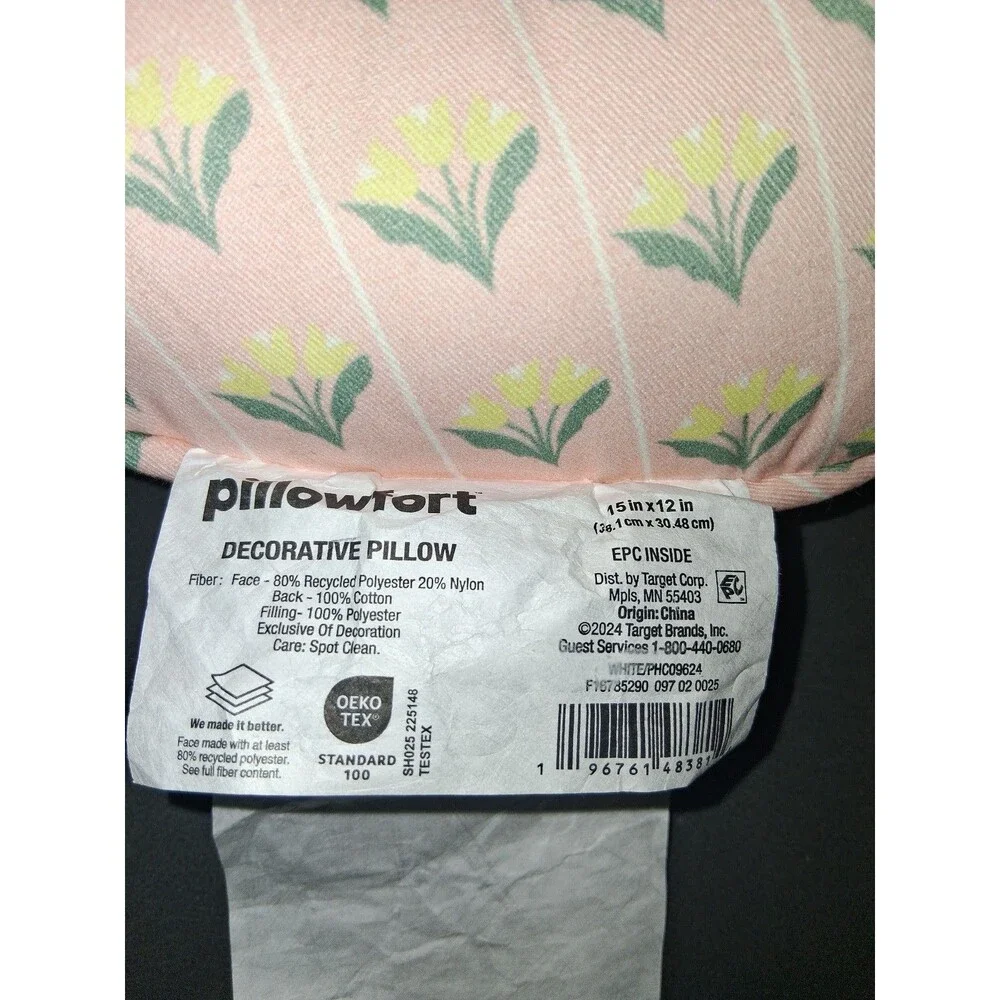 Set of 2 Pillowfort Reversible Decorative Heart Throw Pillows, Pink & White